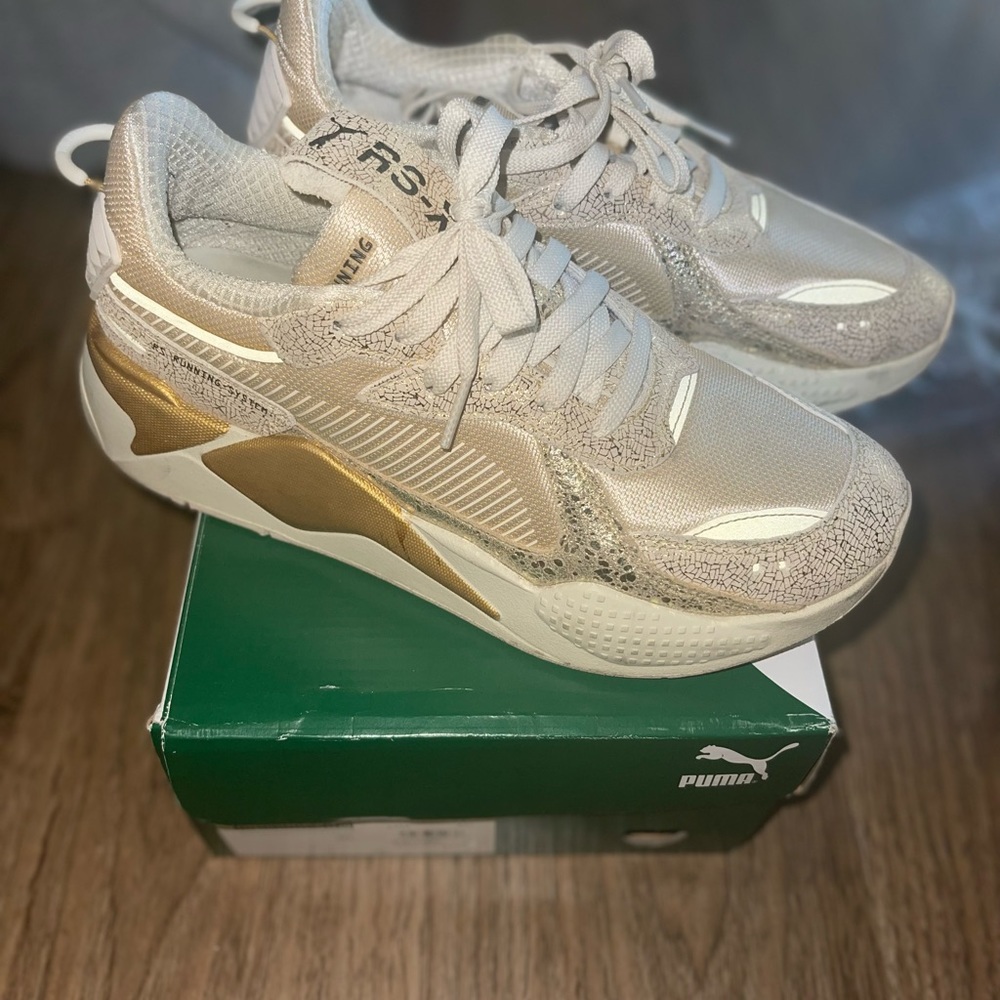 Puma sneakers